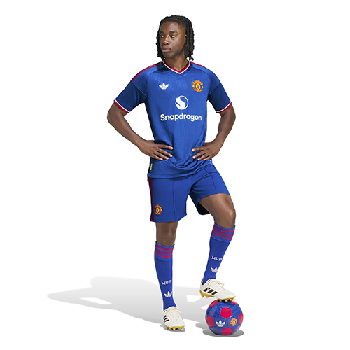 【先行発売】26-27 マンチェスター・ユナイテッド AWAY オーセンティックユニフォーム
