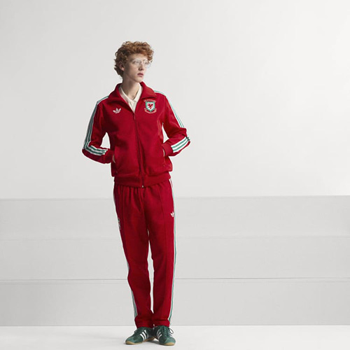 ウェールズ代表150周年記念 トラックトップ