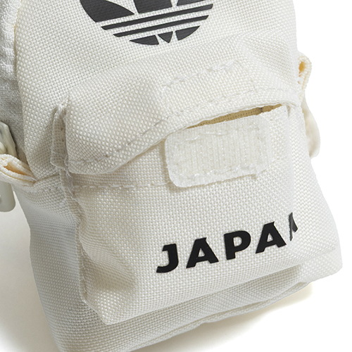 アディダス サッカー日本代表 2026 アウェイ パッカブルバッグ