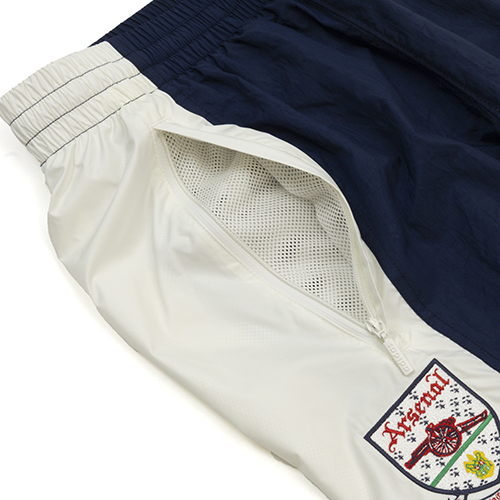 アーセナルFC EQT トラックパンツ