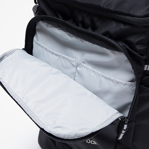 トップローディングバックパック V2 ベーシック 40L／サッカー