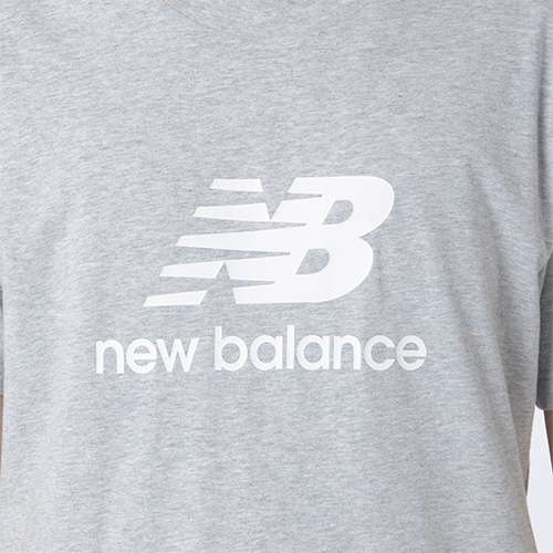 New Balance Stacked Logo ショートスリーブTシャツ