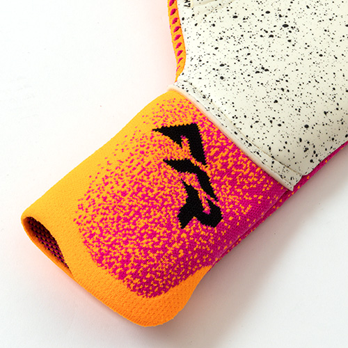 フューチャー アルティメット NC