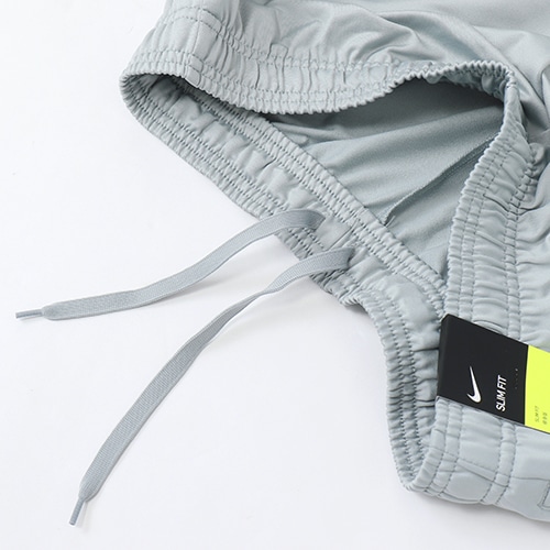 NIKE F.C. エッセンシャル パンツ
