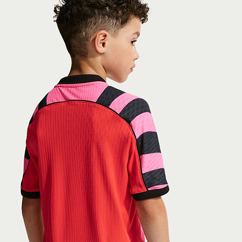 ジュニア Nike x LEGO コレクション Aero-FIT サッカージャージ