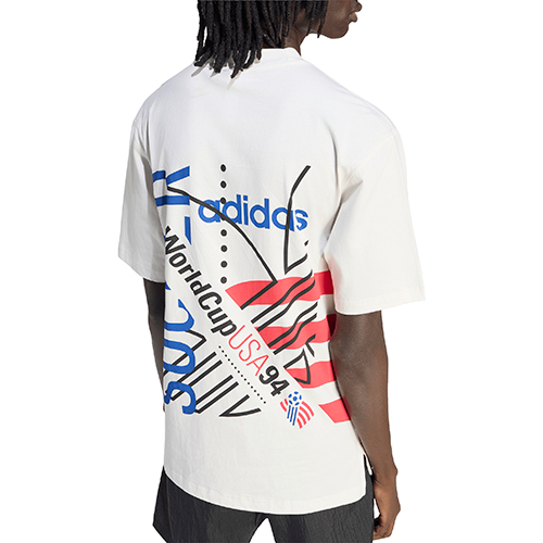GRAPHIC TEE