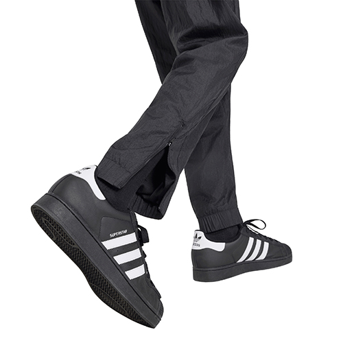 【予約】マンチェスター・ユナイテッド ウーブンパンツ 90