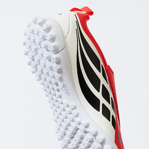 キッズ プレデター CLUB TF VEL