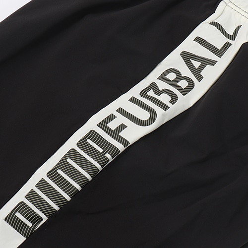 PUMA FUSSBAL HYBRID ニットショーツ