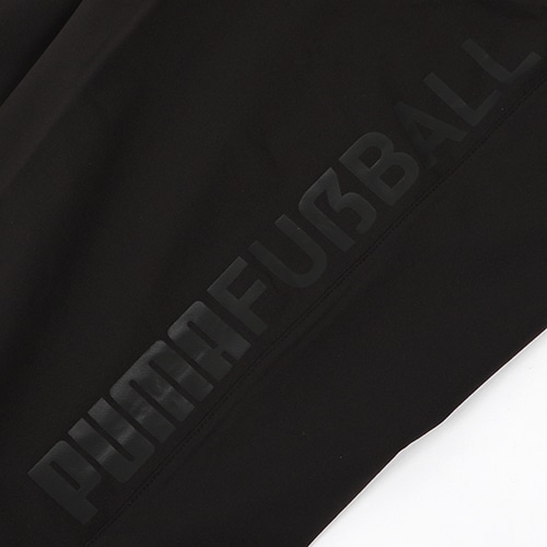 PUMA FUSSBALL HYBRID ニットパンツ