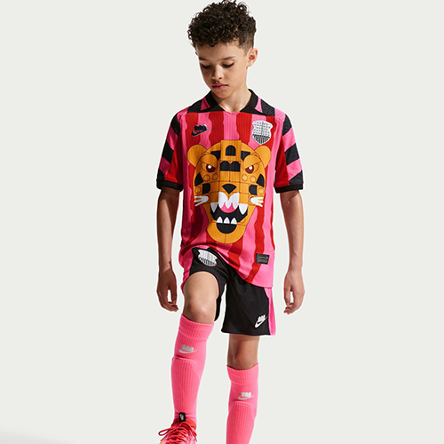 ジュニア Nike x LEGO コレクション Aero-FIT サッカージャージ