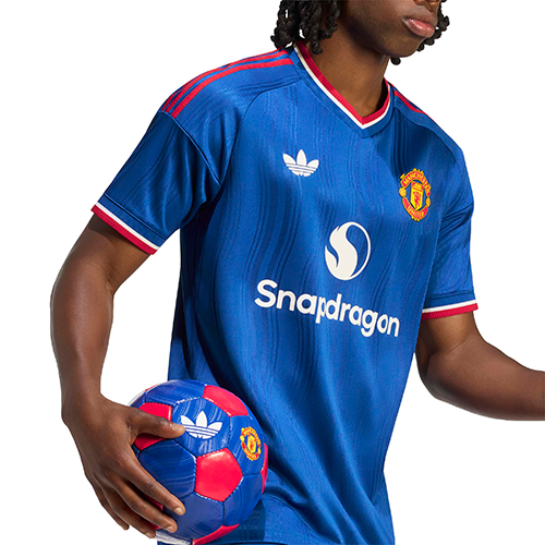 【先行発売】26-27 マンチェスター・ユナイテッド AWAY オーセンティックユニフォーム
