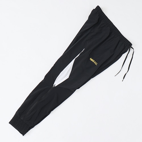 NIKE F.C. ウーブン トラックパンツ