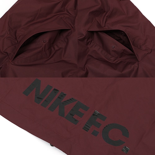 NIKE F.C. SF WC フーディ レインジャケット