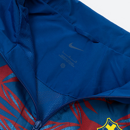 25-26 バルセロナ 4th STRTFV ウーブンジャケット