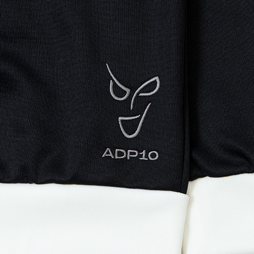 ユベントス ORIGINALS トラックトップ