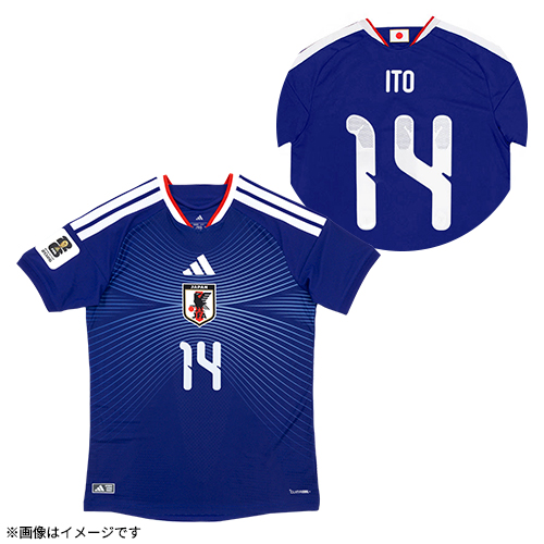 アディダス サッカー日本代表 2026 ホーム オーセンティック ユニフォーム「FIFA ワールドカップ 26 オフィシャル スリーブバッジ」#14 伊東純也