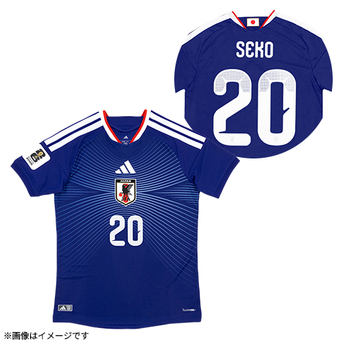 アディダス サッカー日本代表 2026 ホーム オーセンティック ユニフォーム「FIFA ワールドカップ 26 オフィシャル スリーブバッジ」#20 瀬古歩夢