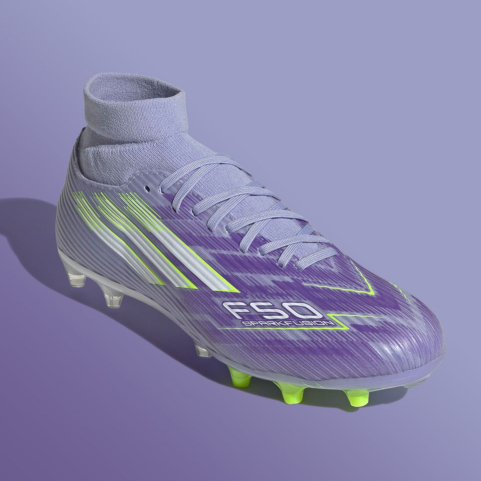 アディダス「F50 SPARKFUSION」