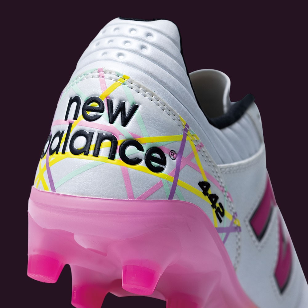442 The Celebration Pink | New Balance（ニューバランス）| サッカー 