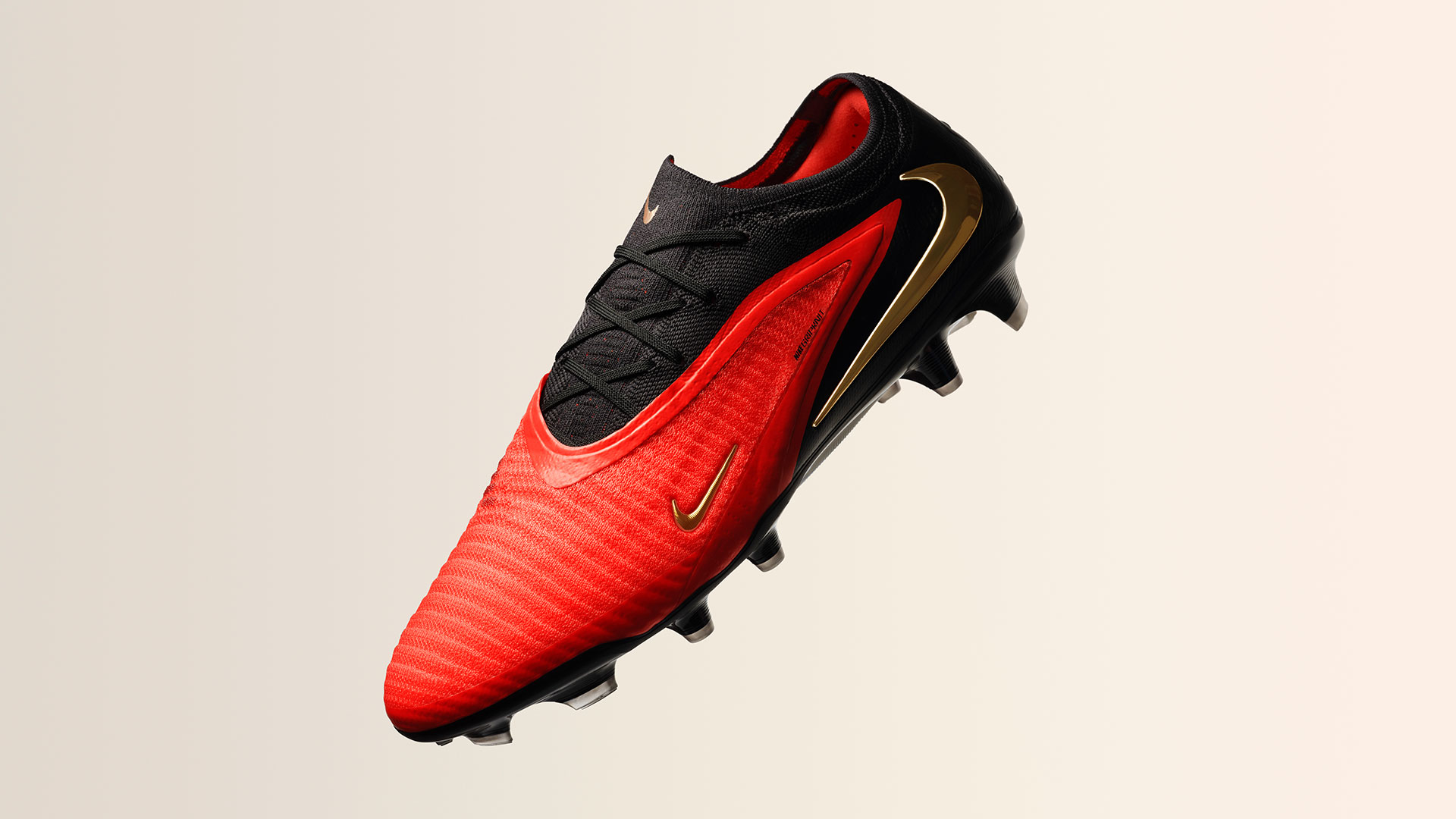 NIKE PHANTOM FGサッカースパイク PHANTOM(ファントム)｜NIKE(ナイキ)｜サッカーショップKAMO