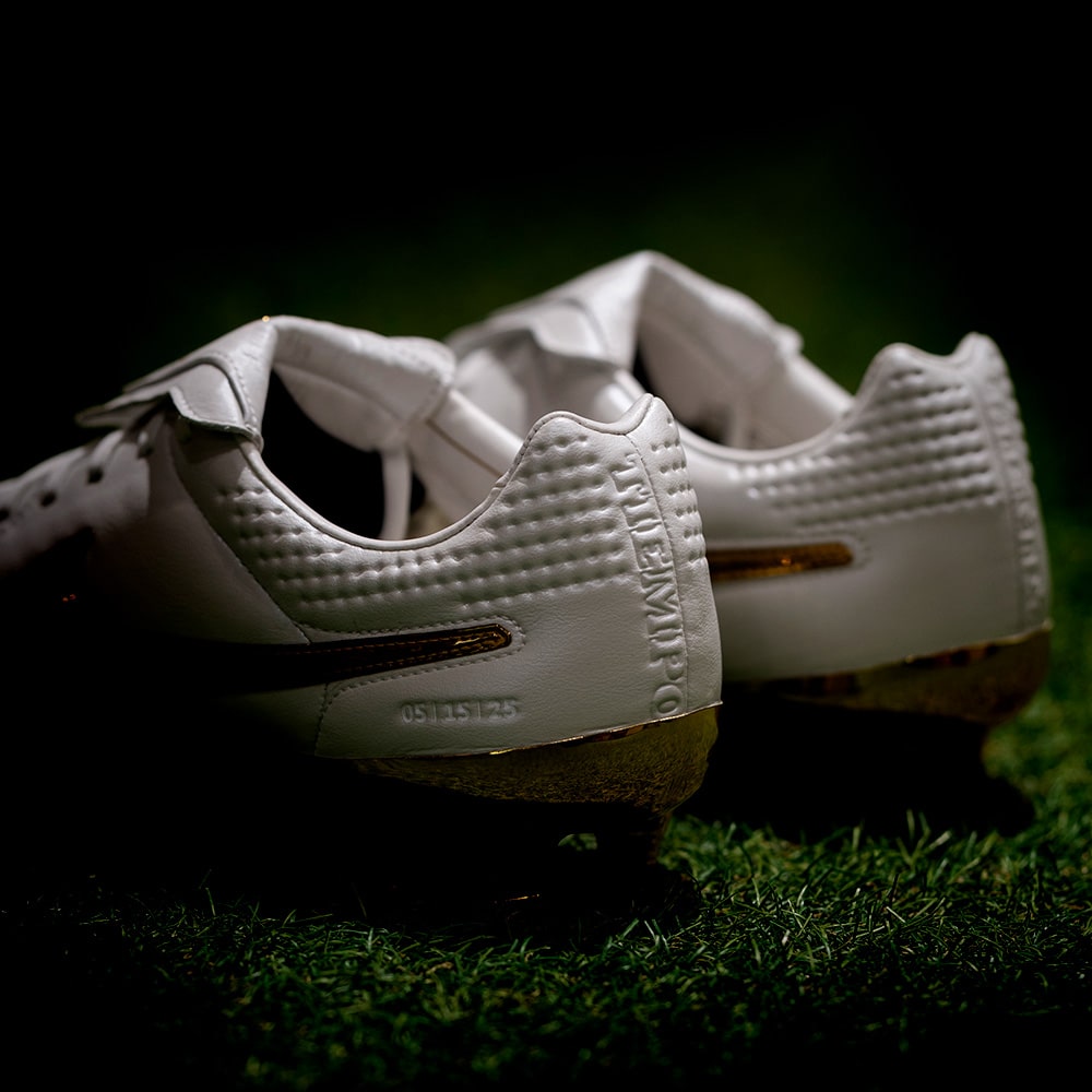 NIKE TIEMPO × RONALDINHO| NIKE（ナイキ） | サッカーショップKAMO