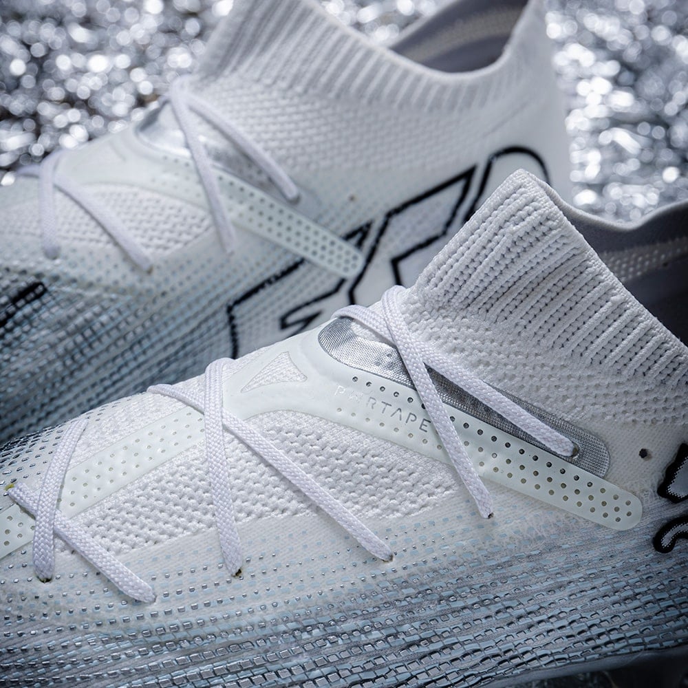 FUTURE 7 ULTIMATE HG/AG WHITE | PUMA（プーマ）| サッカー