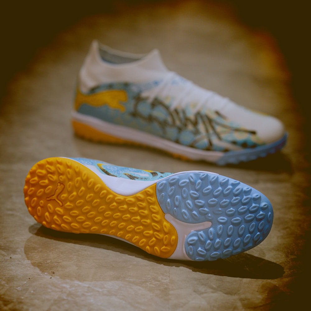 ネイマール選手シグネチャーモデルフューチャー9 | PUMA（プーマ